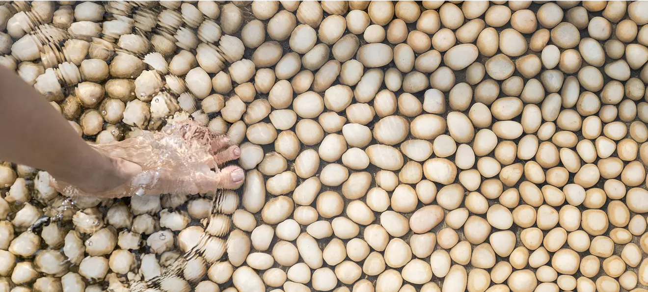 Uses natural therapies that